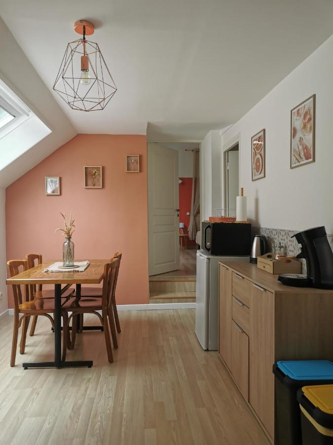 Bed and Breakfast Les Lits De L'Arz Malansac Екстер'єр фото
